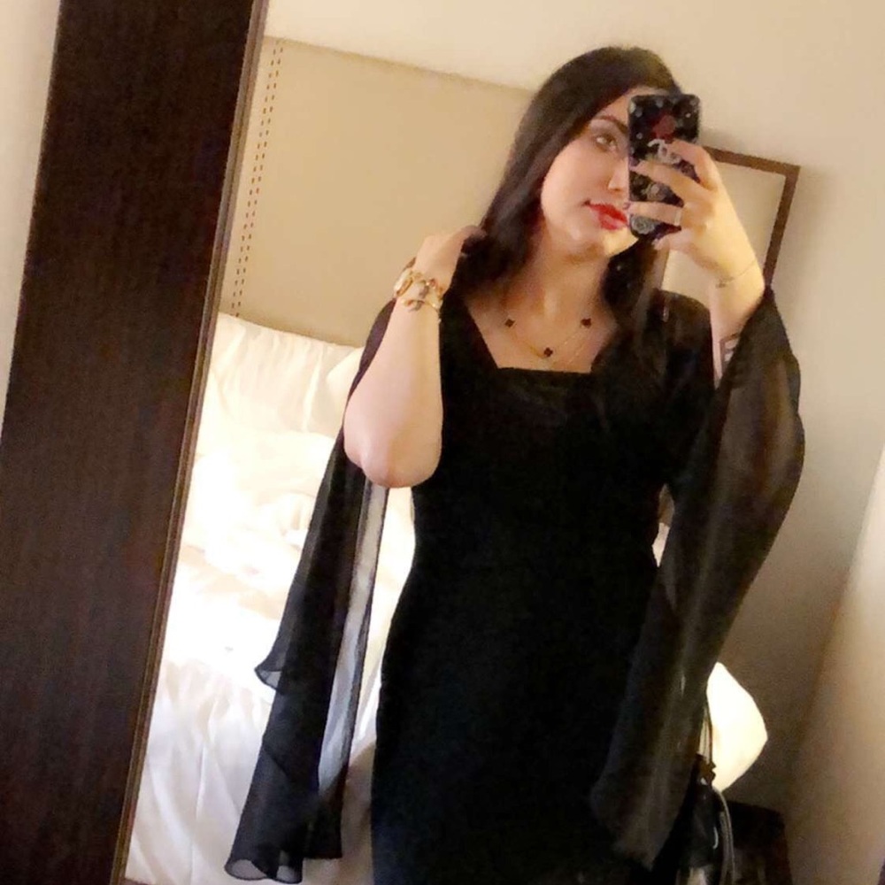 Dress - Picture 4 of 4